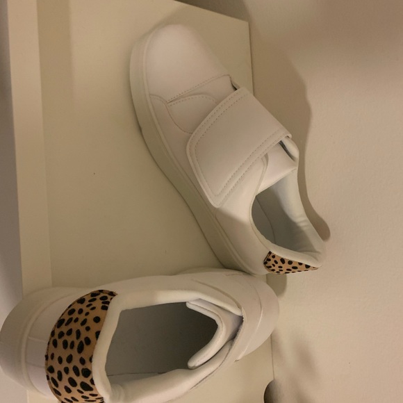 Cheetah shoes - Picture 2 of 3